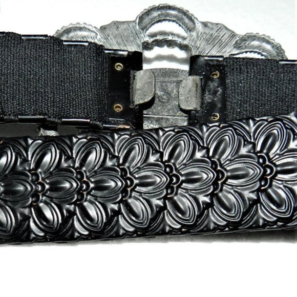 Kelli Kouri Bling Metallic Stretch Belt